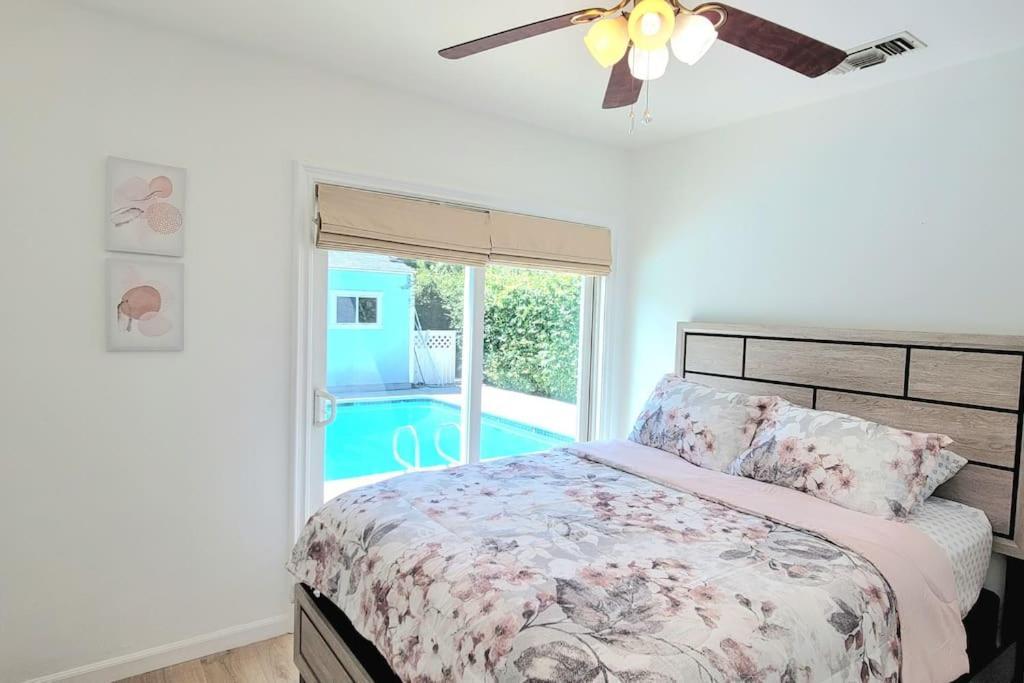 Villa Newly Furnished Pool House Los Ángeles Exterior foto